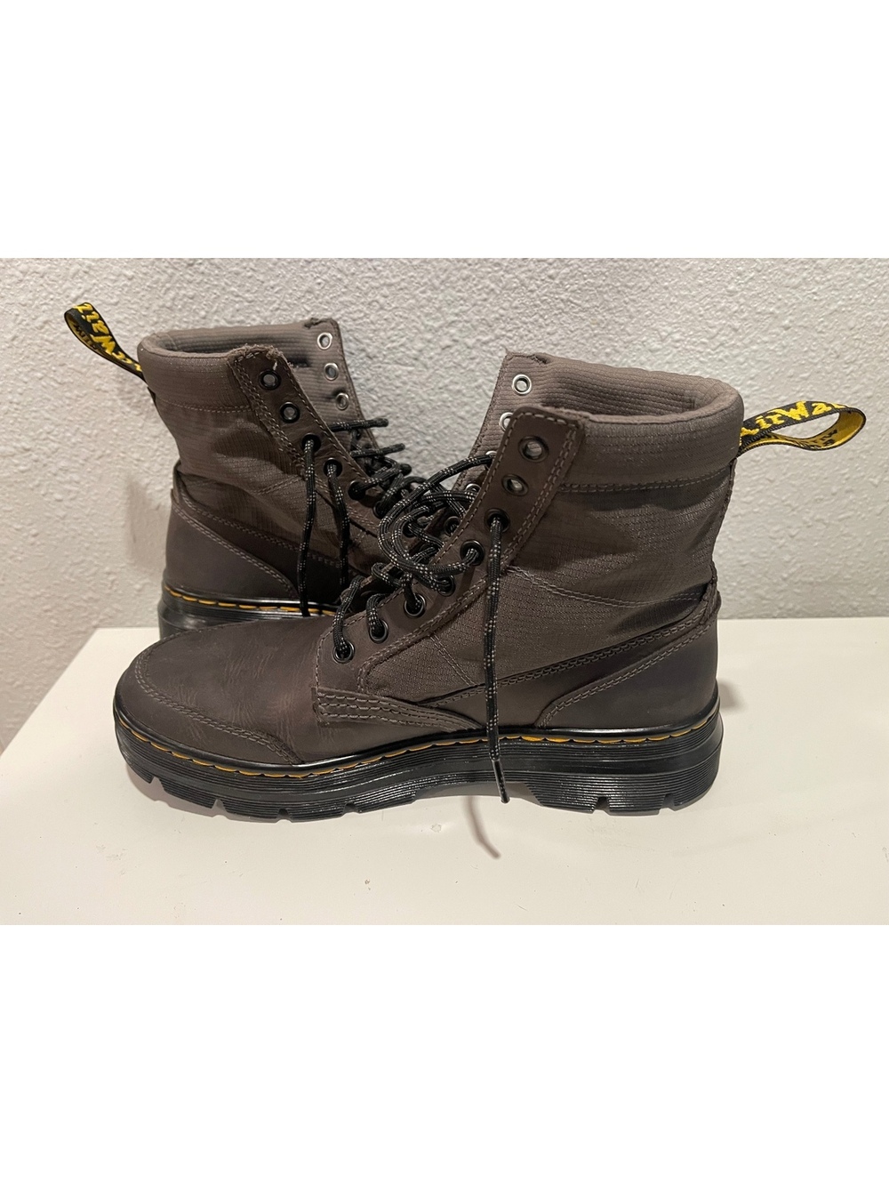 Dr. Martens Gray Combat Boots Size US 9 / UK 8 - Picture 1 of 6